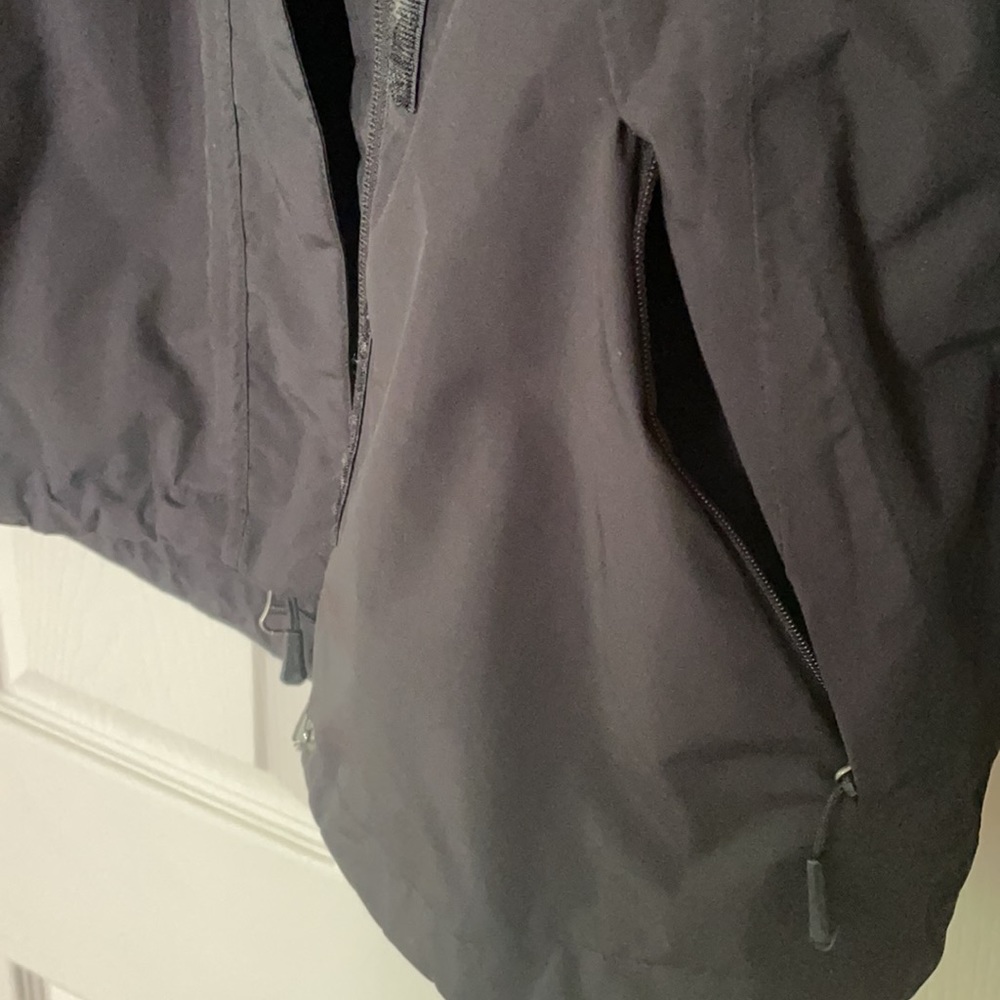 Women’s Small NorthFace Shell Jacket - Picture 4 of 9